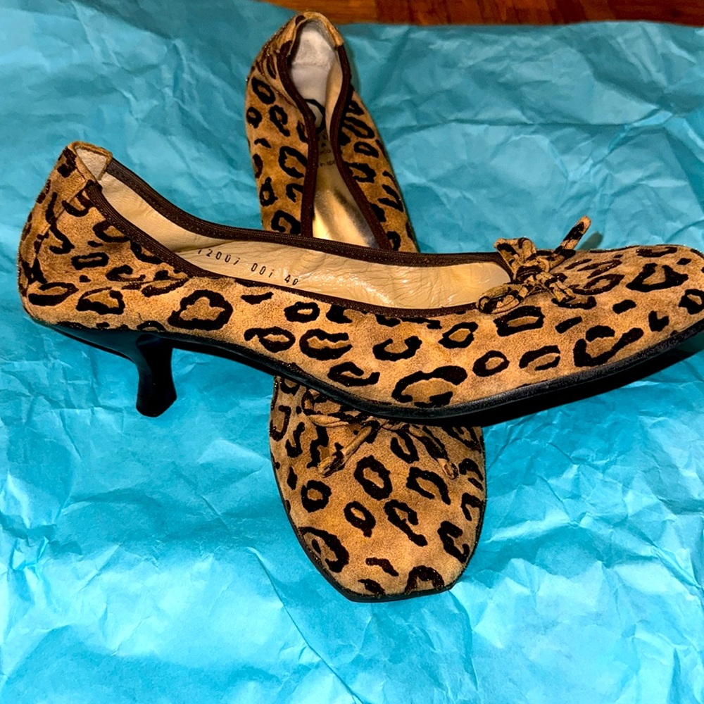 Amazing Vintage Ursula Mascaro Leapord Bow Kitten Heel Ballet Shoes